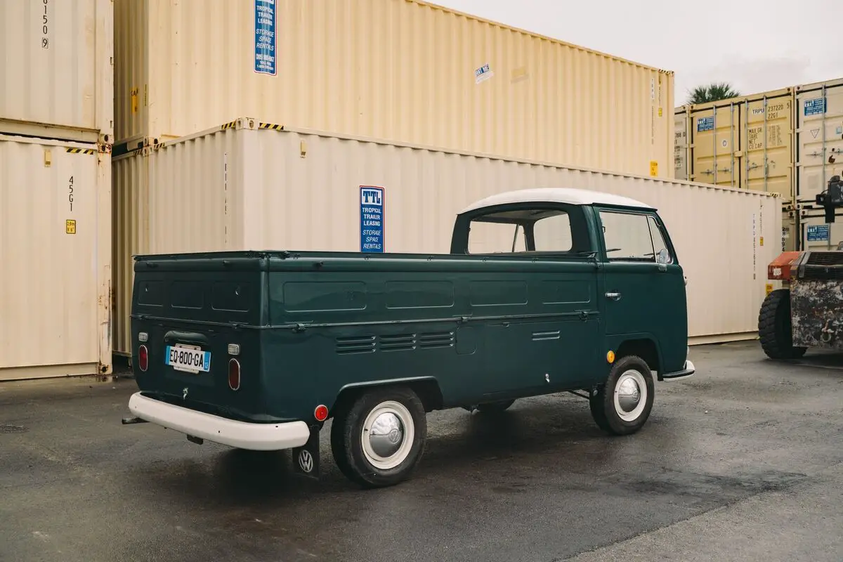 1968 volkswagen type 2 pickup green rwd manual