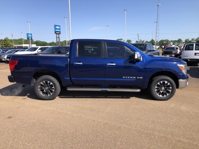 2019 nissan titan sl