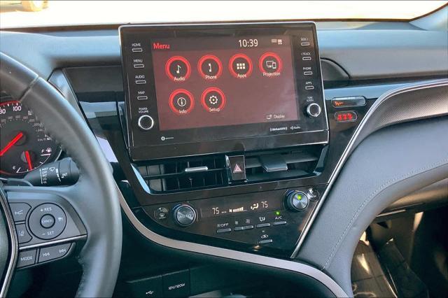 2023 toyota camry xse