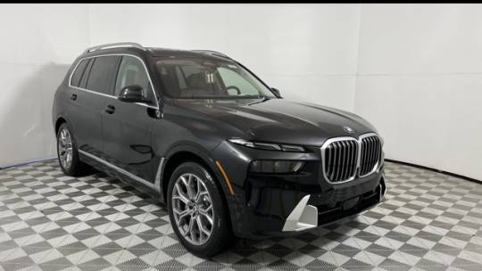 2025 BMW X7
