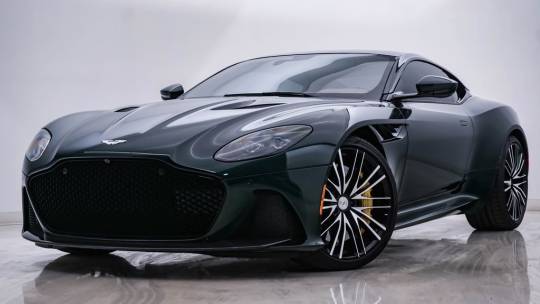 2023 Aston Martin DBS