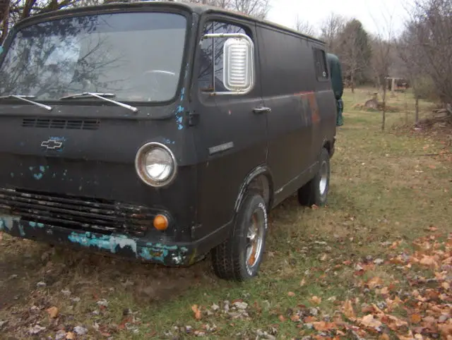 1966 chevrolet "scoobydoo" van 6 cyclinder 3 speed manualnneeds work "runs"