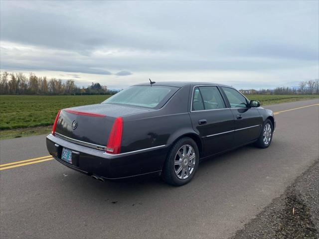 2008 cadillac dts base