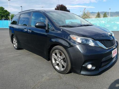 2013 toyota sienna in saint louis, missouri