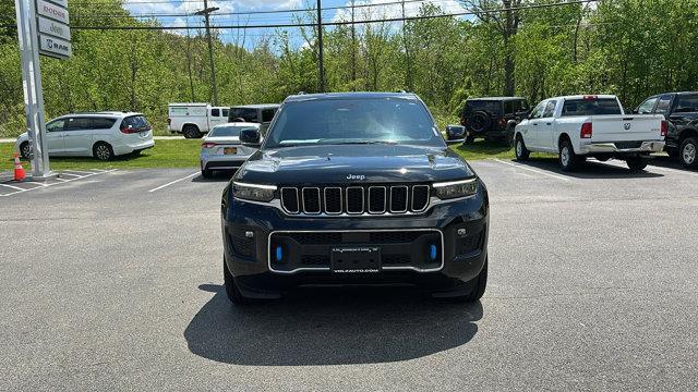 2022 jeep grand cherokee 4xe overland