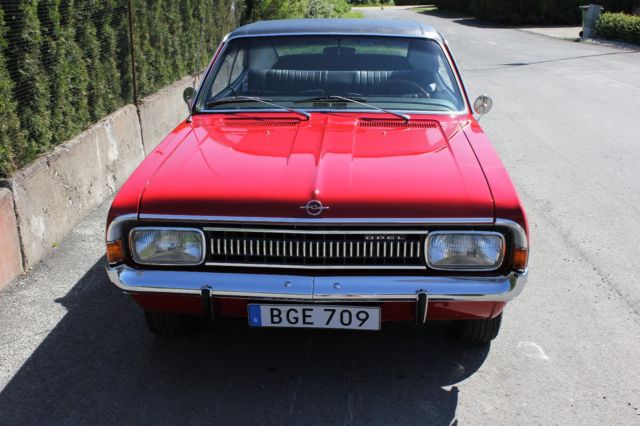 opel commodore 1968 2.5l manual mint condition!
