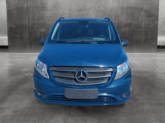 2016 mercedes-benz metris base