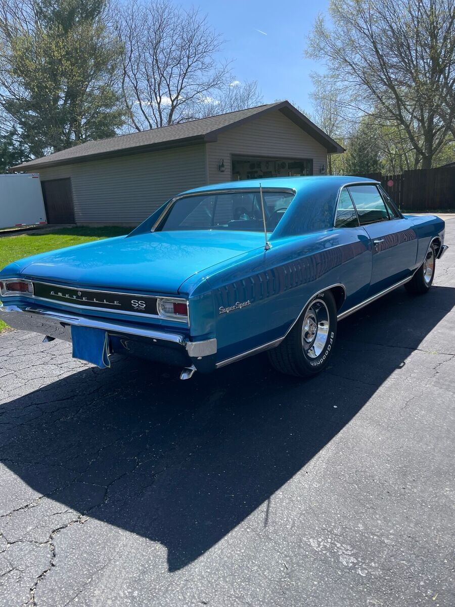 1966 chevrolet chevelle hardtop blue