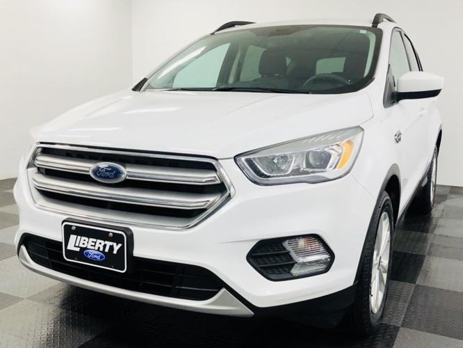 certified 2017 ford escape 4wd se parma heights, oh 44130 for sale in cleveland, ohio