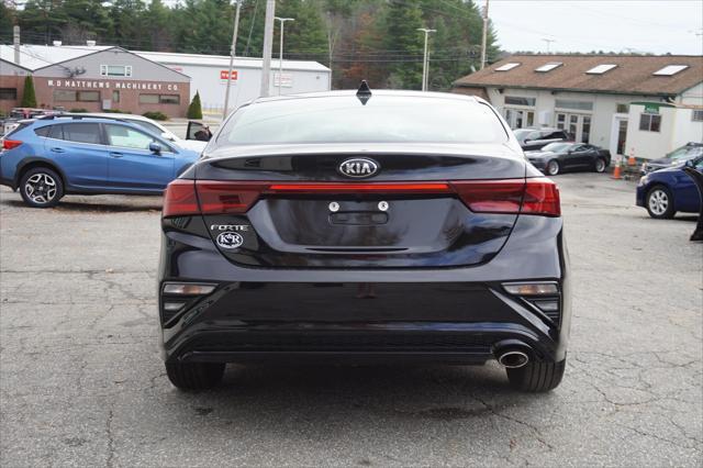 2021 kia forte lxs