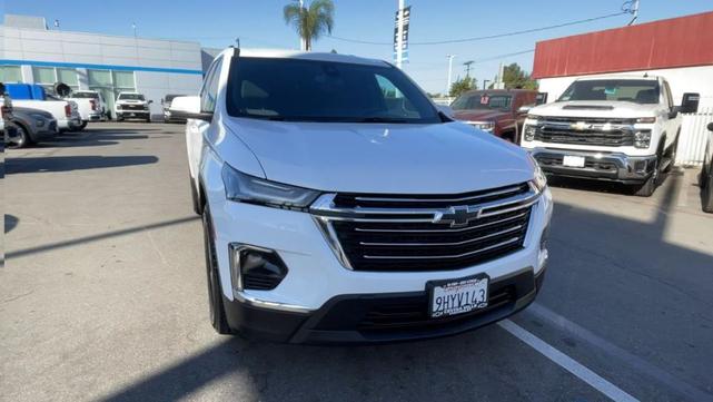 2023 chevrolet traverse lt cloth