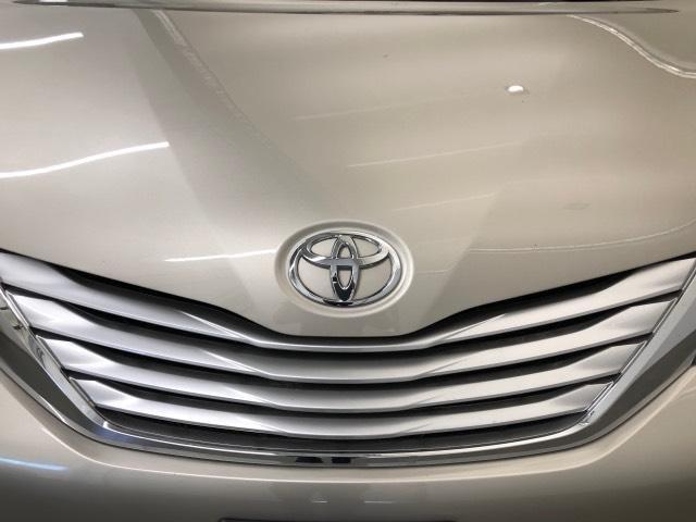 used 2015 toyota sienna awd portland, or 97225 for sale in portland, oregon