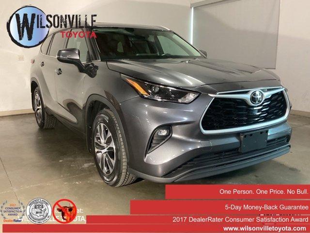 2022 toyota highlander xle