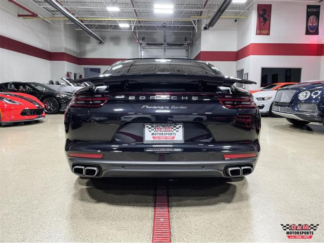 2017 porsche panamera in glen ellyn, illinois