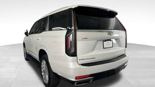 2023 Cadillac Escalade premium luxury
