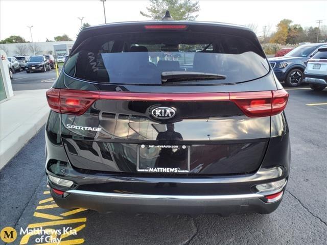 2022 kia sportage lx