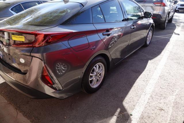 2019 toyota prius prime advanced