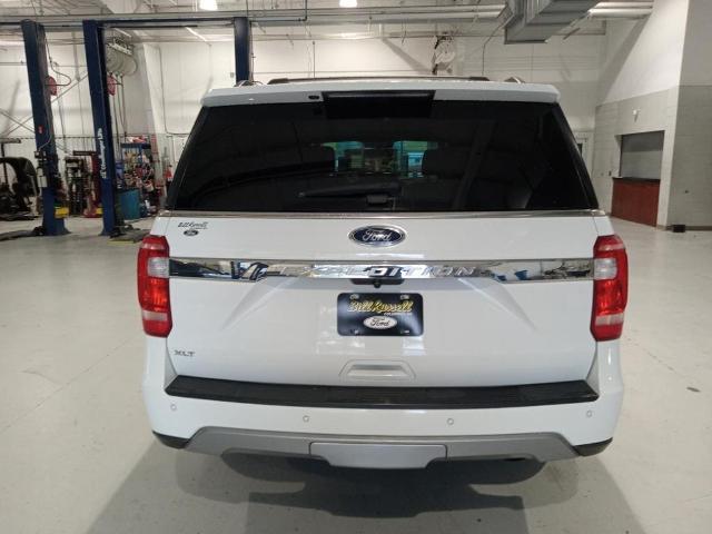 2021 ford expedition xlt