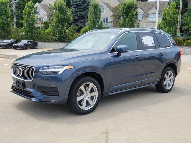 2021 volvo xc90 t6 momentum 7 passenger