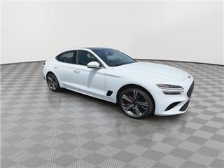 2025 Genesis G70 2.5t standard
