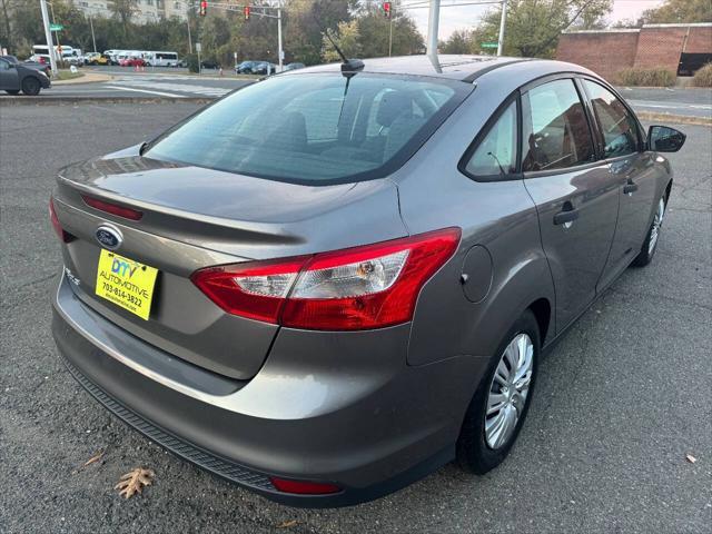 2014 ford focus s