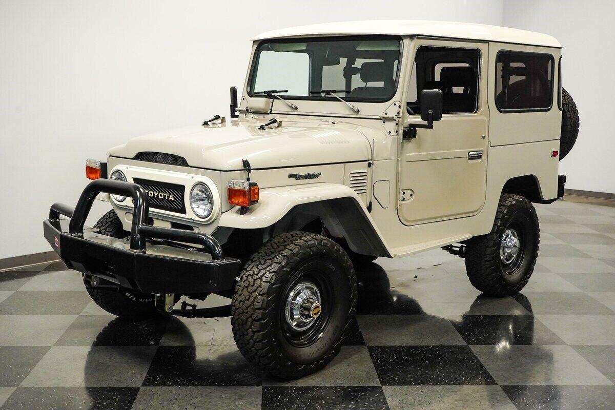 1976 toyota land cruiser fj40 v8 ls restomod automatic