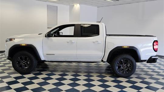 2024 GMC Canyon