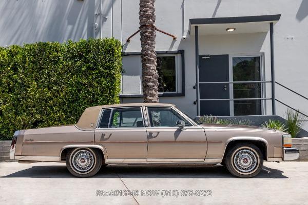1986 cadillac fleetwood base