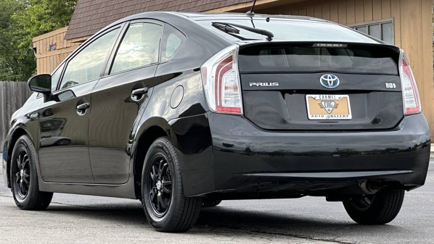 2015 toyota prius two