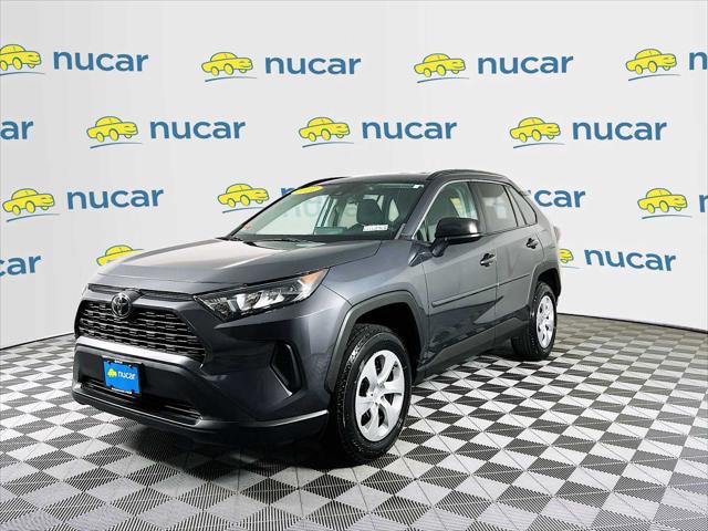 2021 toyota rav4 le