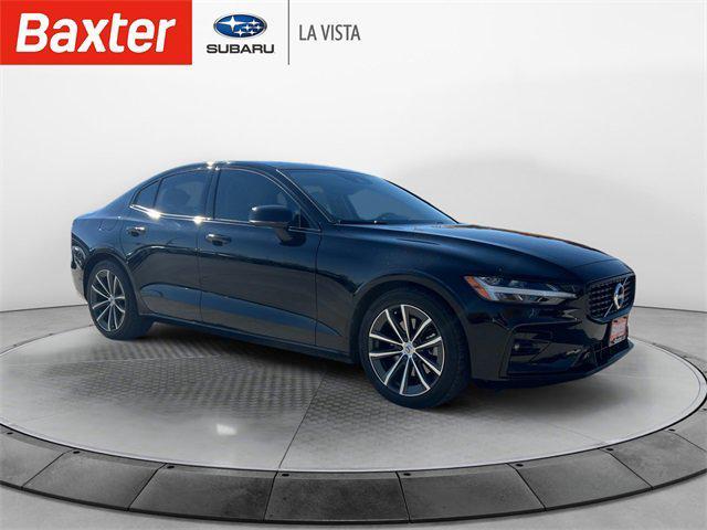 2022 volvo s60 t5 momentum