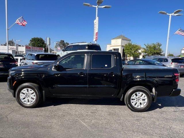 2022 nissan frontier