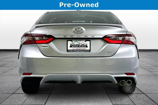 2024 toyota camry se
