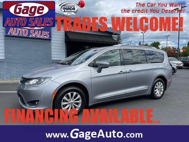 2019 chrysler pacifica touring l
