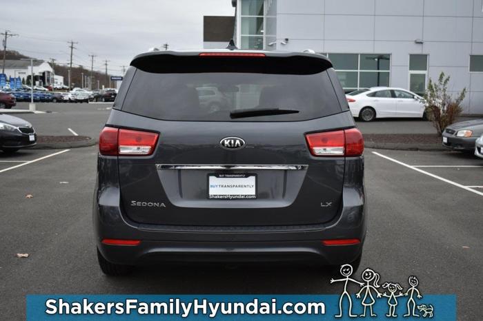 2015 kia sedona lx lx 4dr mini-van for sale in oakville, connecticut