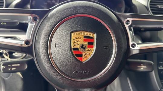 2019 Porsche 718