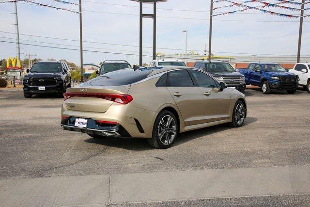 2022 kia k5 ex