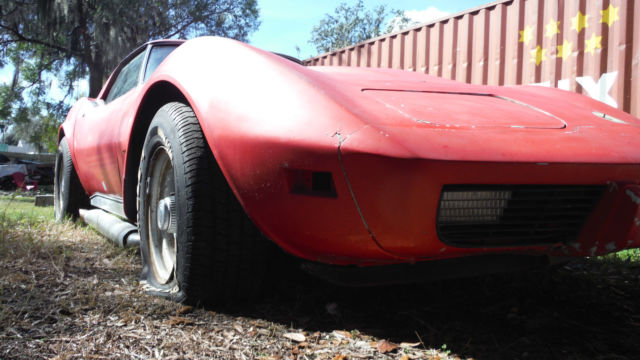 1975 corvette 4 speed t -tops low miles,# s matching 350 v8 great rqat rod car??