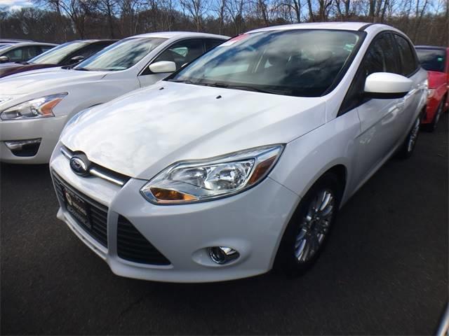 2012 ford focus se se 4dr sedan for sale in milford, connecticut