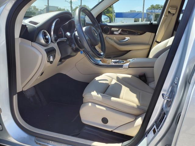 2019 mercedes-benz glc 300 base