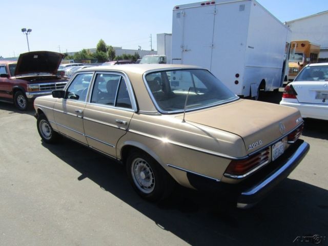 covey 1981 mercedes-benz 300d sedan 5-cylinder diesel automatic no reserve