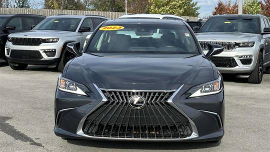 2023 Lexus ES