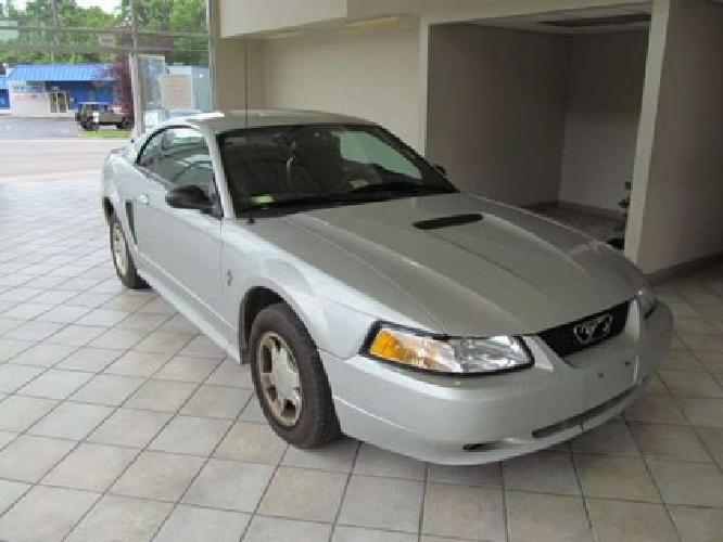 2000 ford mustang base in roanoke, va