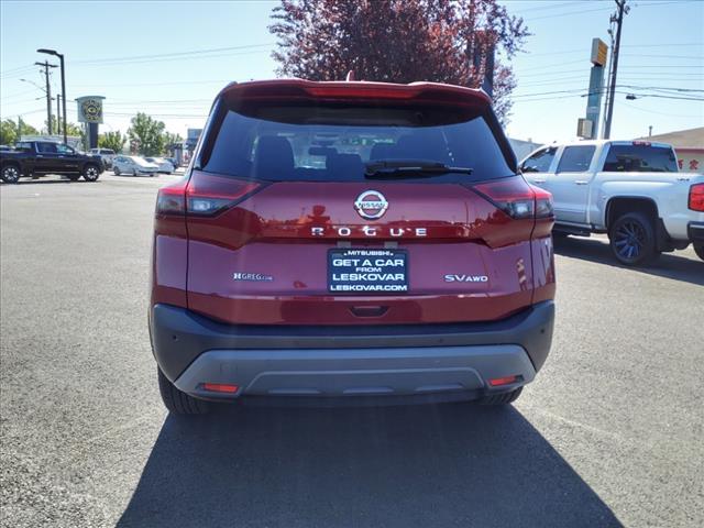 2021 nissan rogue sv
