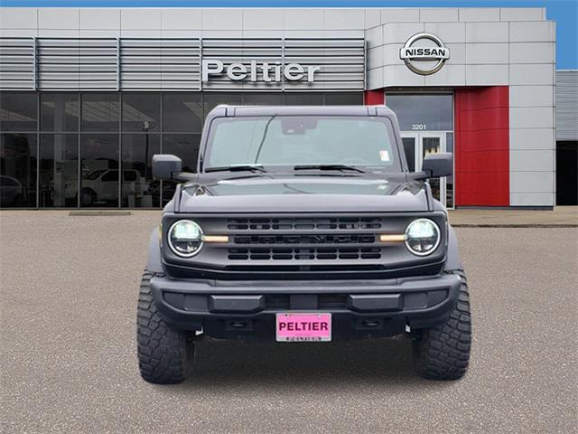 2022 ford bronco base