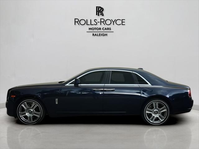 2019 rolls-royce ghost sedan
