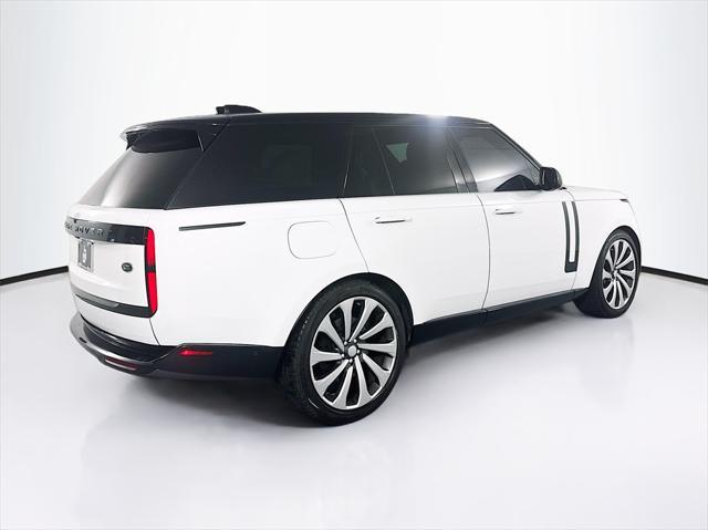 2023 land rover range rover p530 se