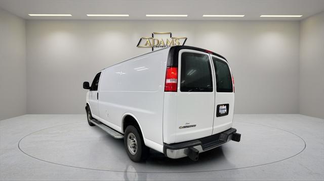 2022 chevrolet express 2500 rwd 2500 regular wheelbase wt