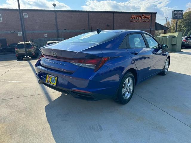 2022 hyundai elantra se