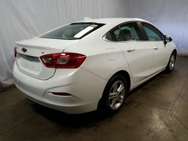used 2017 chevrolet cruze lt sedan kalamazoo, mi 49008 for sale in kalamazoo, michigan